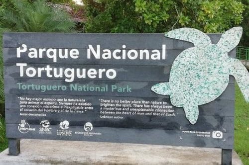Panneau Parc National Tortuguero
