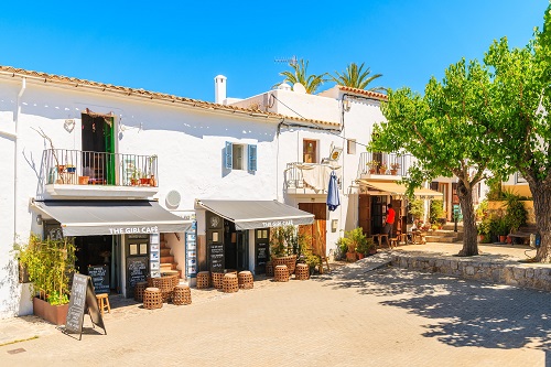 grottes pas de vallgornera